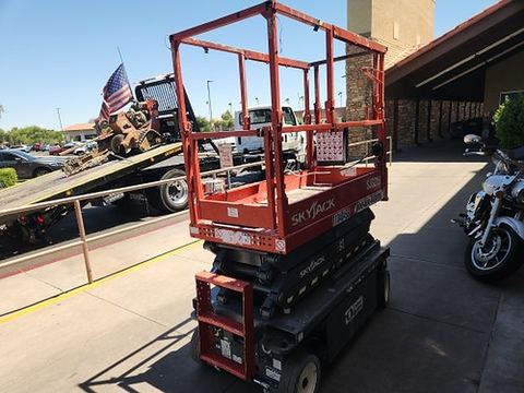 2020 SKYJACK SJIII3219 Scissor Lift 19' Electric