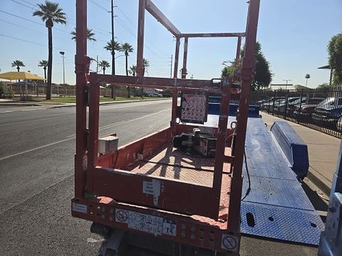 2020 SKYJACK SJIII3219 Scissor Lift 19' Electric