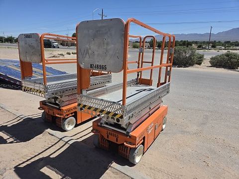 2020 SNORKEL S3215L Scissor Lift 14-18' Electric