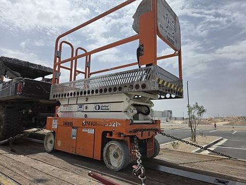 2020 SNORKEL S3215L Scissor Lift 14-18' Electric