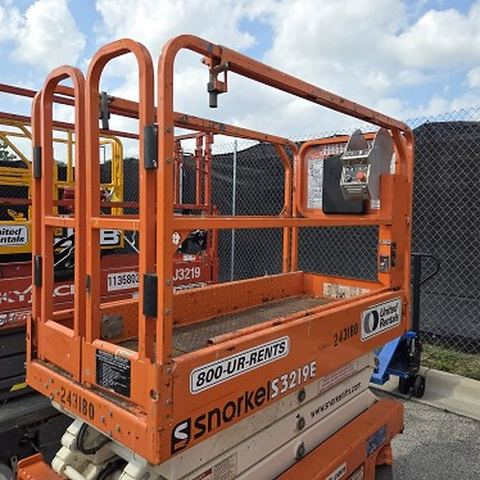 2020 SNORKEL S3219E Scissor Lift 19' Electric