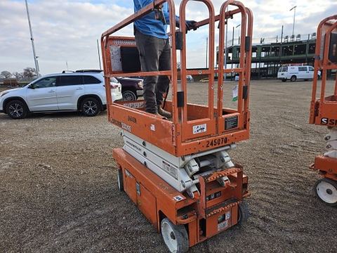 2020 SNORKEL S3219E Scissor Lift 19' Electric