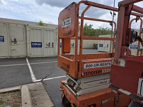2020 SNORKEL S3219E Scissor Lift 19' Electric