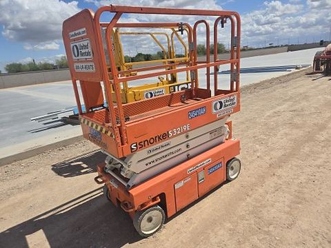 2020 SNORKEL S3219E Scissor Lift 19' Electric