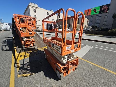 2020 SNORKEL S3219E Scissor Lift 19' Electric