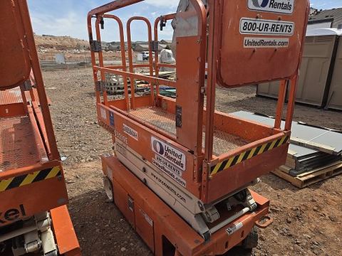 2020 SNORKEL S3219E Scissor Lift 19' Electric