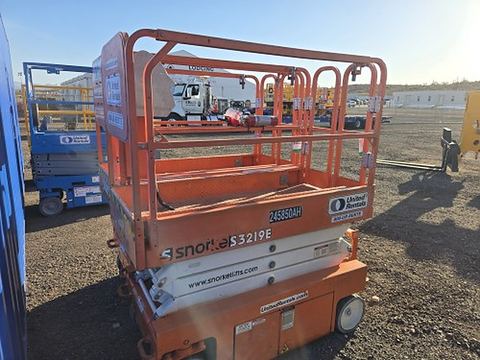 2020 SNORKEL S3219E Scissor Lift 19' Electric