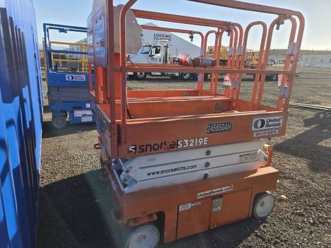 2020 SNORKEL S3219E Scissor Lift 19' Electric