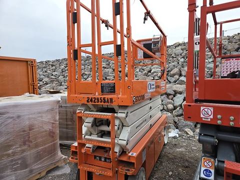2020 SNORKEL S3226E Scissor Lift 24-26' Electric 30-36" Wide