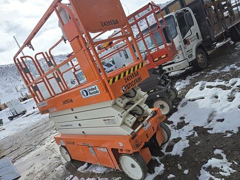 2020 SNORKEL S3226E Scissor Lift 24-26' Electric 30-36" Wide