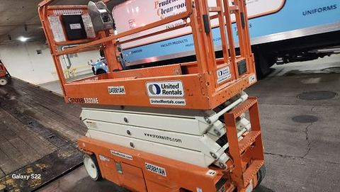 2020 SNORKEL S3226E Scissor Lift 24-26' Electric 30-36" Wide