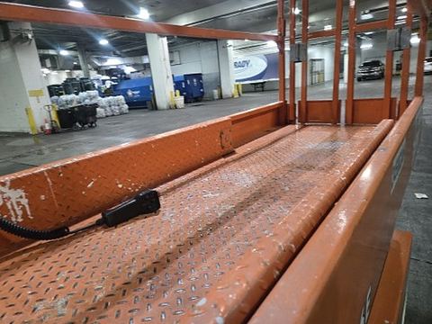 2020 SNORKEL S3226E Scissor Lift 24-26' Electric 30-36" Wide