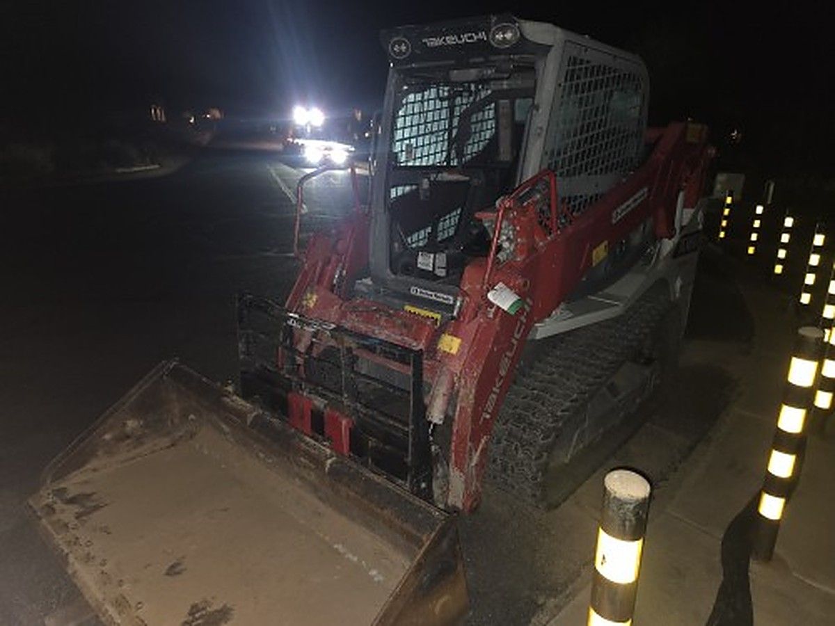 TAKEUCHI TL10V2-CR photo 13