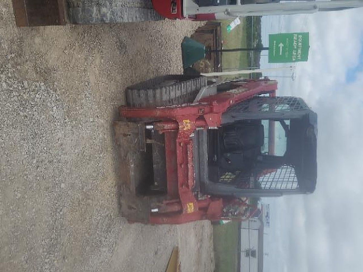 TAKEUCHI TL10V2-R photo 2