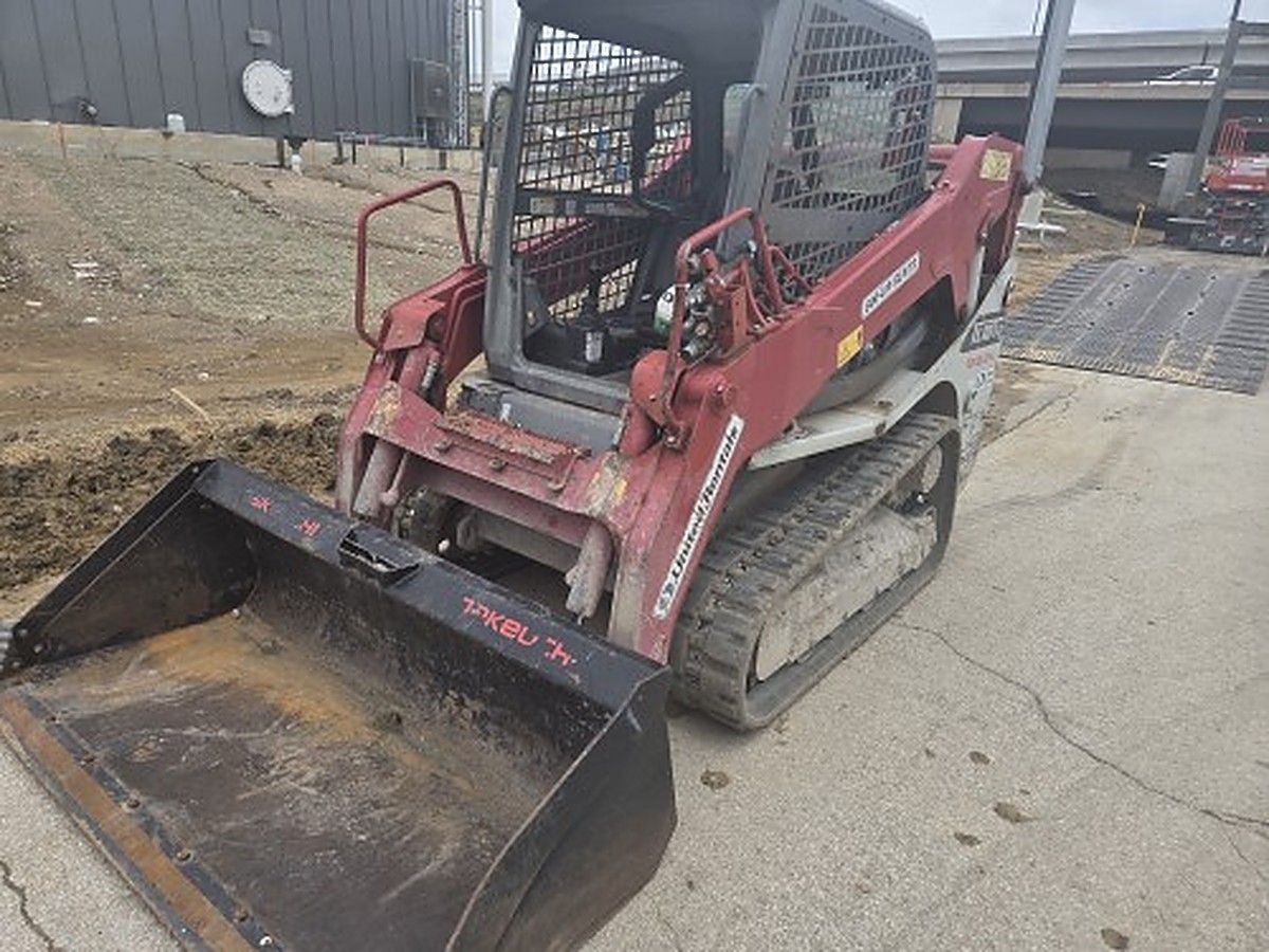 TAKEUCHI TL10V2-R photo 3