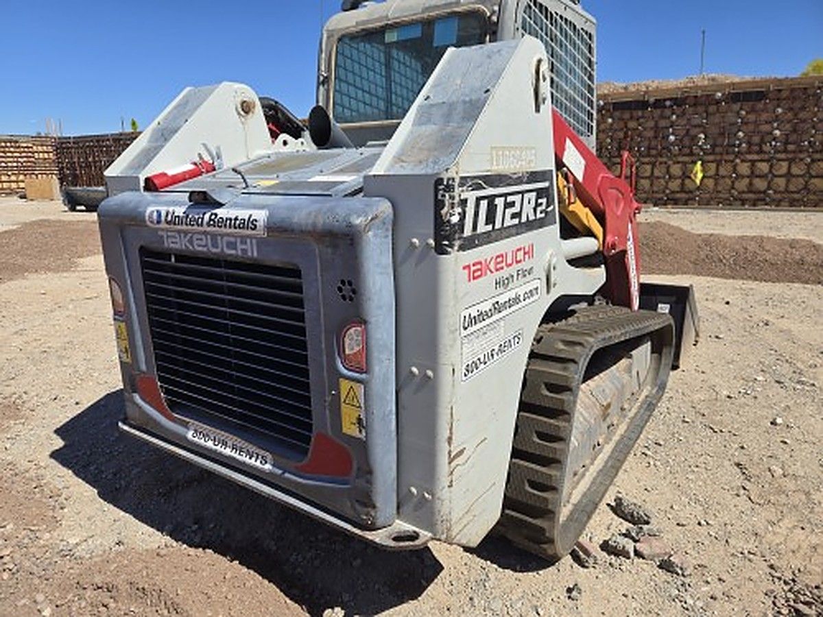 TAKEUCHI TL12R2-CRH photo 4