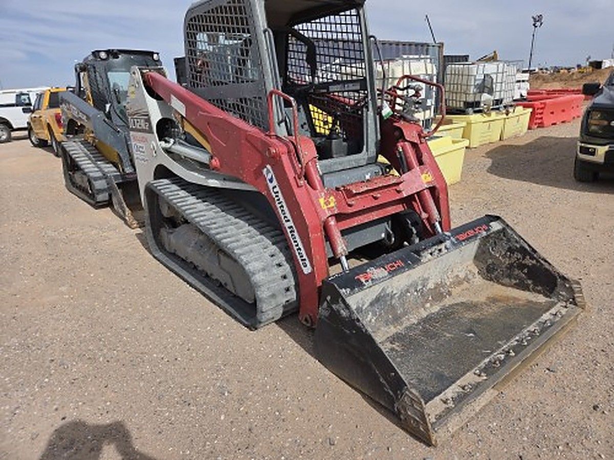 TAKEUCHI TL12R2-R photo 4