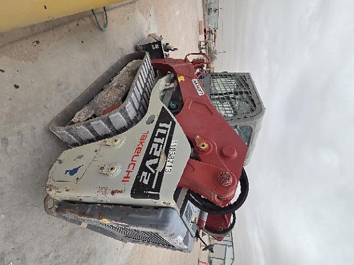 TAKEUCHI TL12V2-CR photo 2