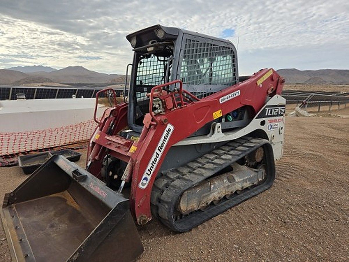 TAKEUCHI TL12V2-CR photo 5