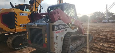 2020 TAKEUCHI TL12V2-CR Skid Steer Track Loader 3400# And Over