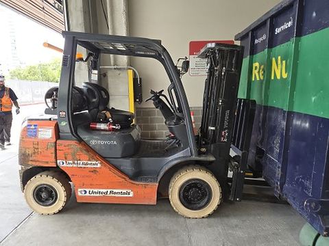 2020 TOYOTA 8FGU25 Forklift Whse 5000# Low Profile Gas/Lp