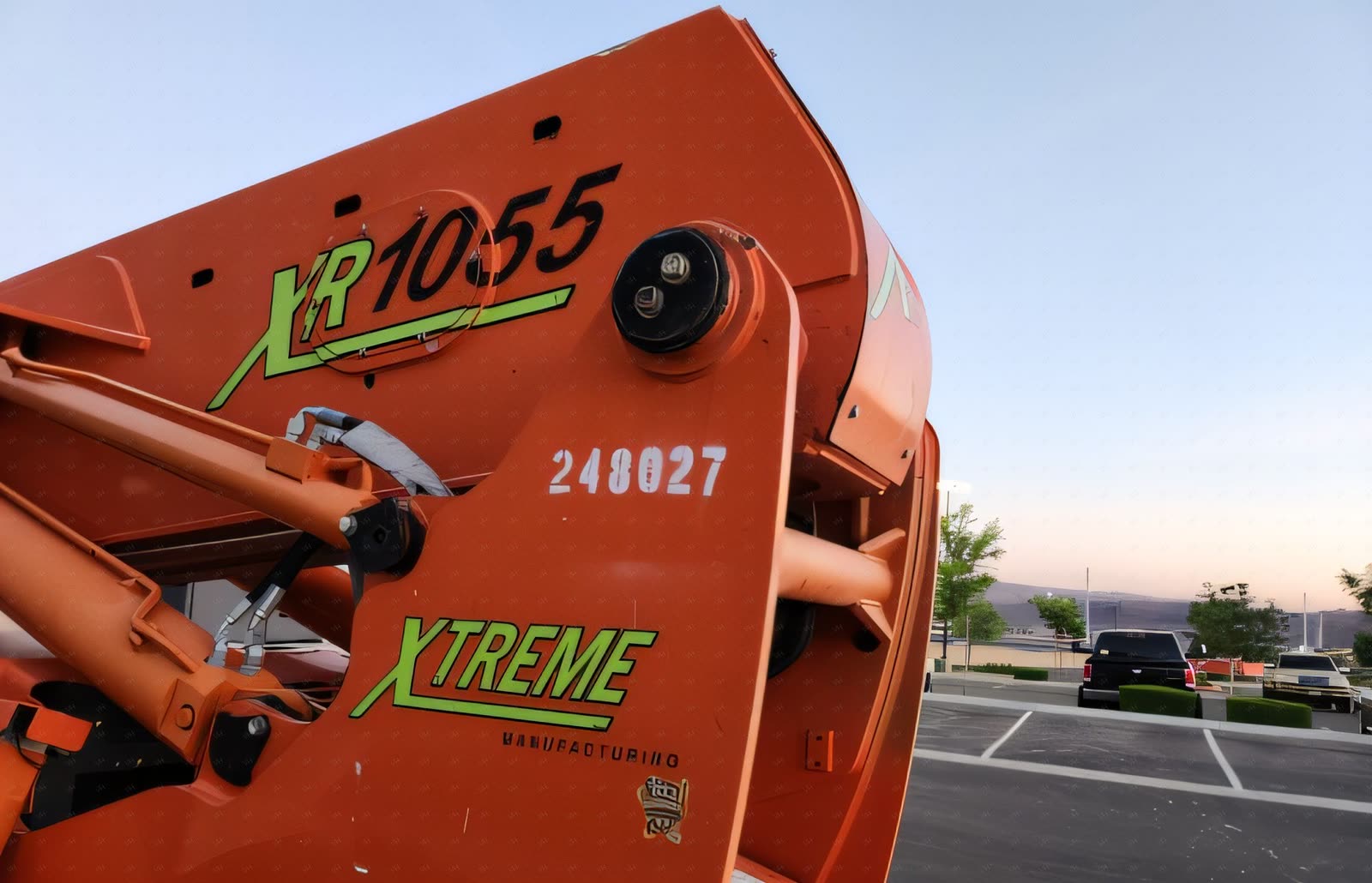 2020 Xtreme XR1055 FORKLIFT VARIABLE REACH 10000# 50'-62'