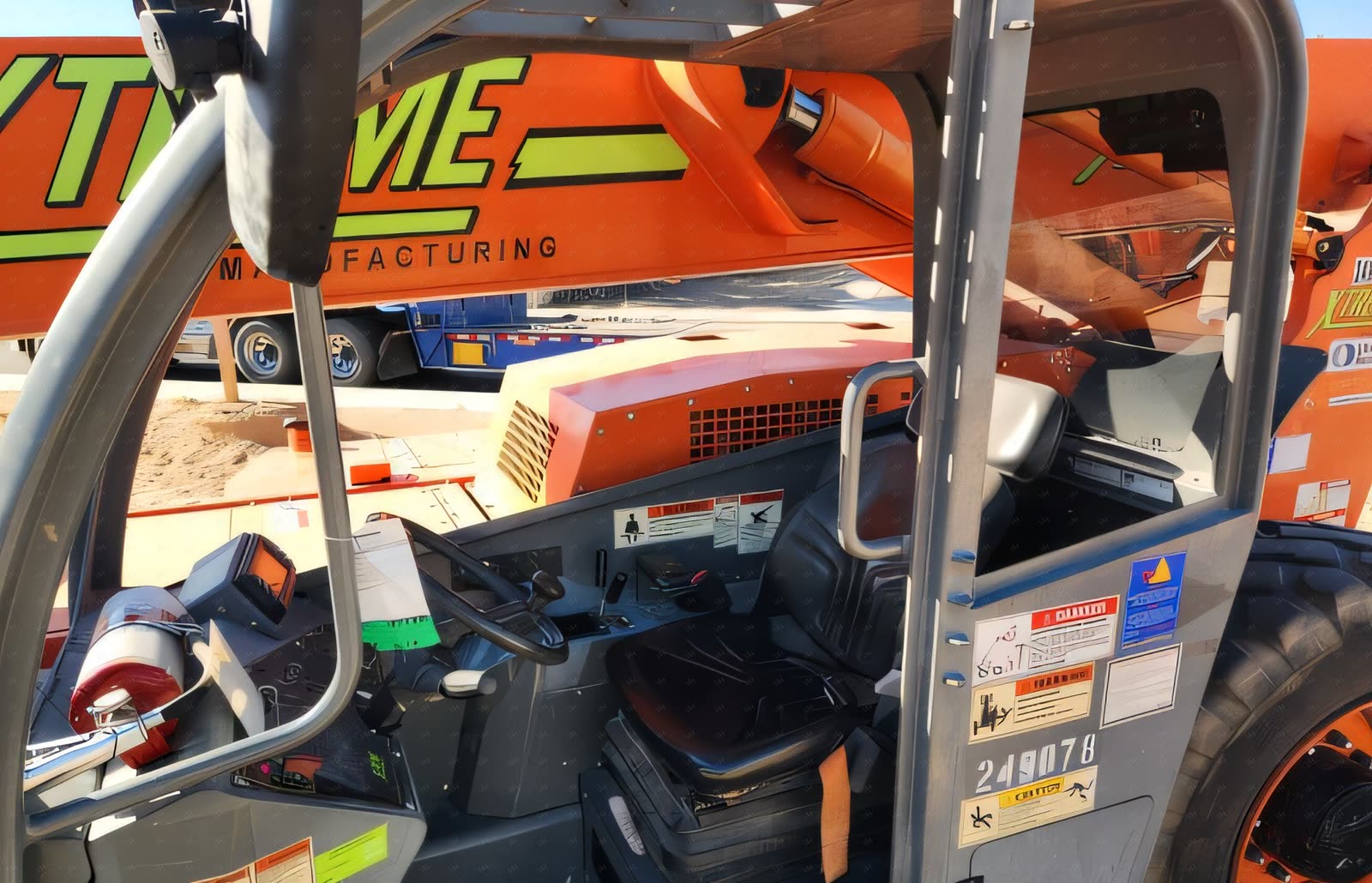 2020 Xtreme XR742 FORKLIFT VARIABLE REACH 7000# 38-44'