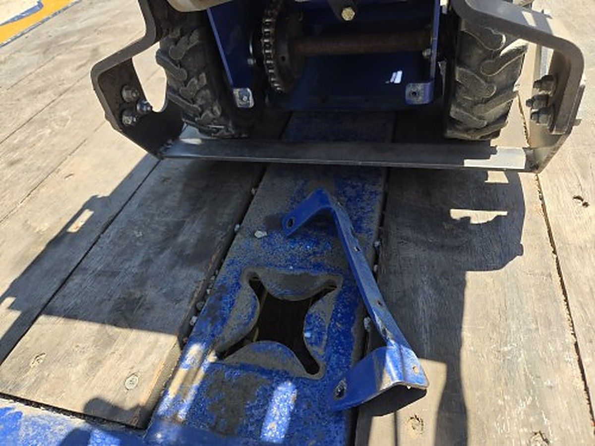 BLUEBIRD SC550 photo 3