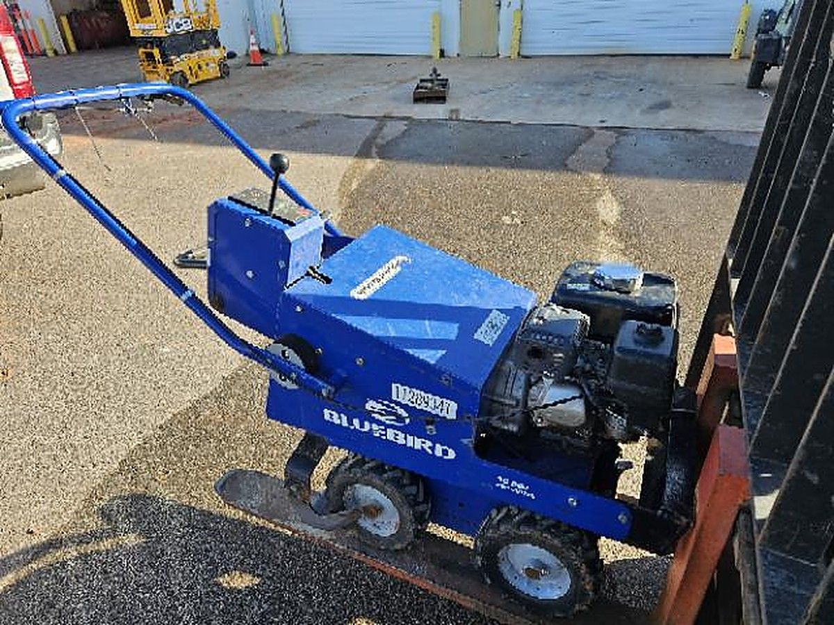 BLUEBIRD SC550H photo 2