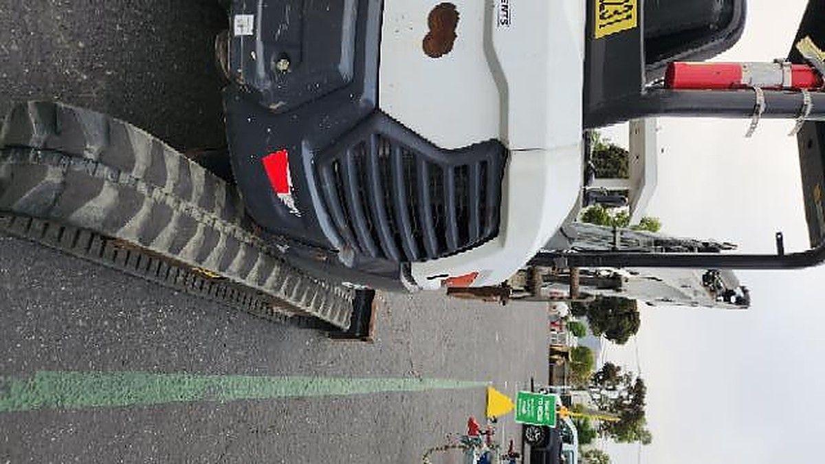 BOBCAT E26 photo 5