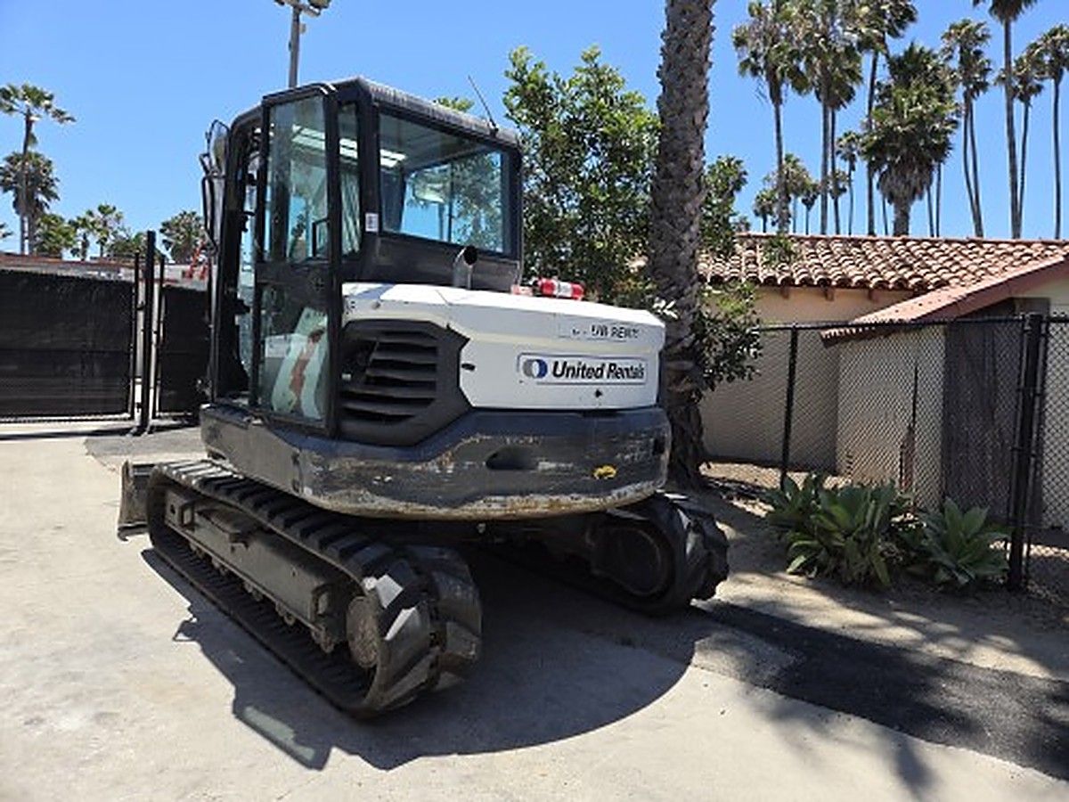 BOBCAT E88 photo 3