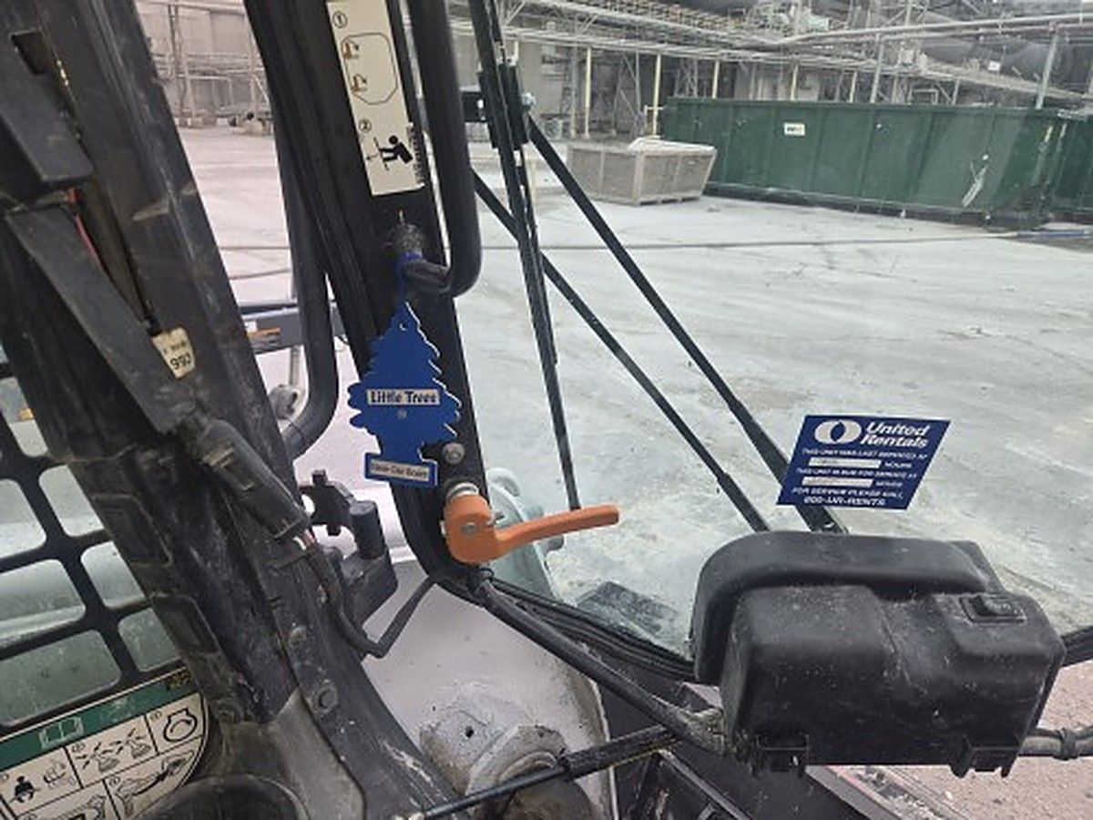 BOBCAT S510 photo 11