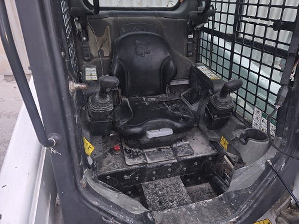 BOBCAT S510 photo 12
