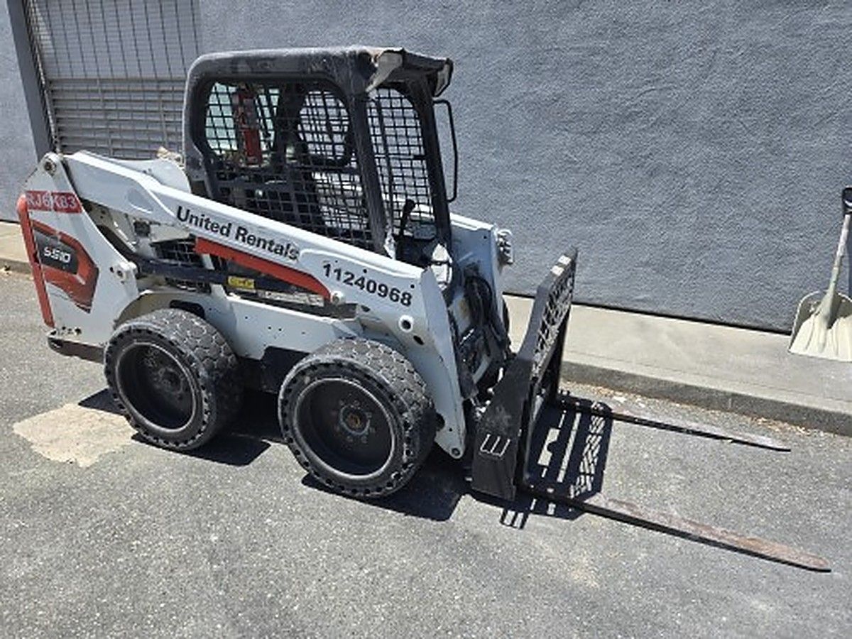 BOBCAT S510 photo 7
