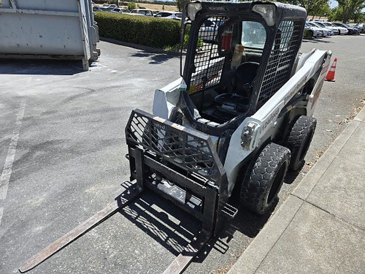BOBCAT S510 photo 10