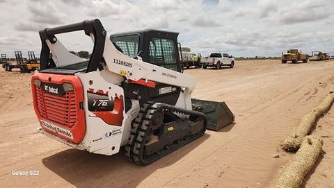 2021 BOBCAT T76 Skid Steer Track Loader 2800-3399#