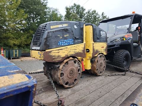 2021 BOMAG BMP8500 Roller 24-33" Walkbehind Pad