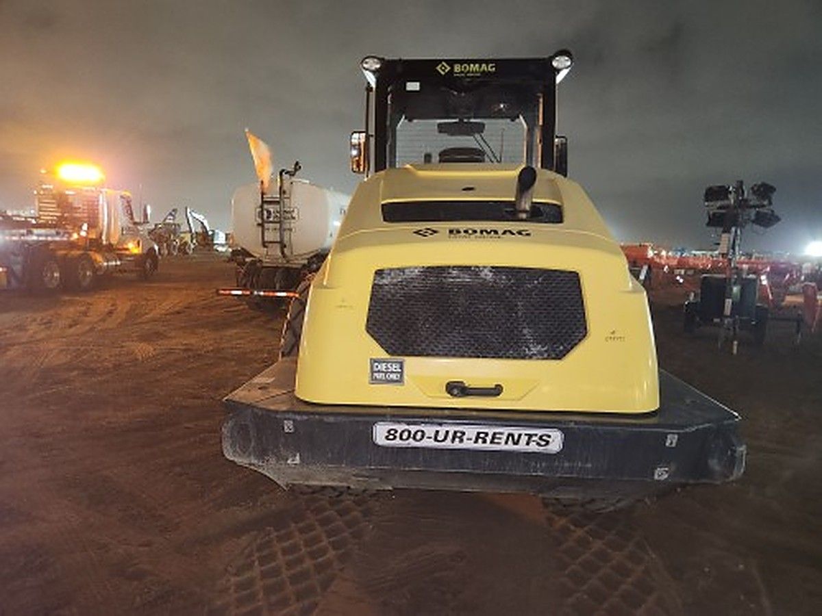 2021 BOMAG BW211D-5 for sale in Las Vegas, NV