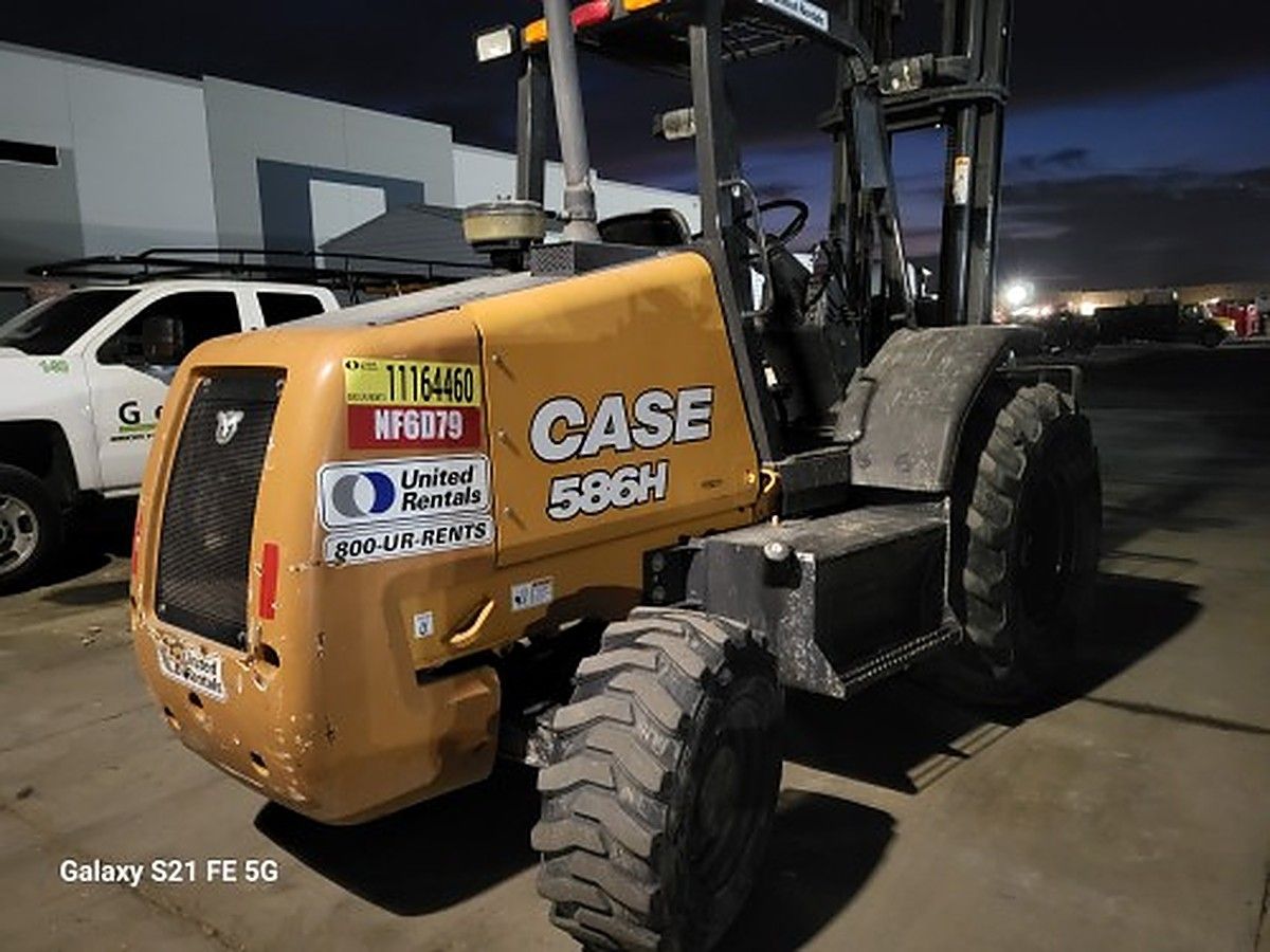 CASE 586H photo 4