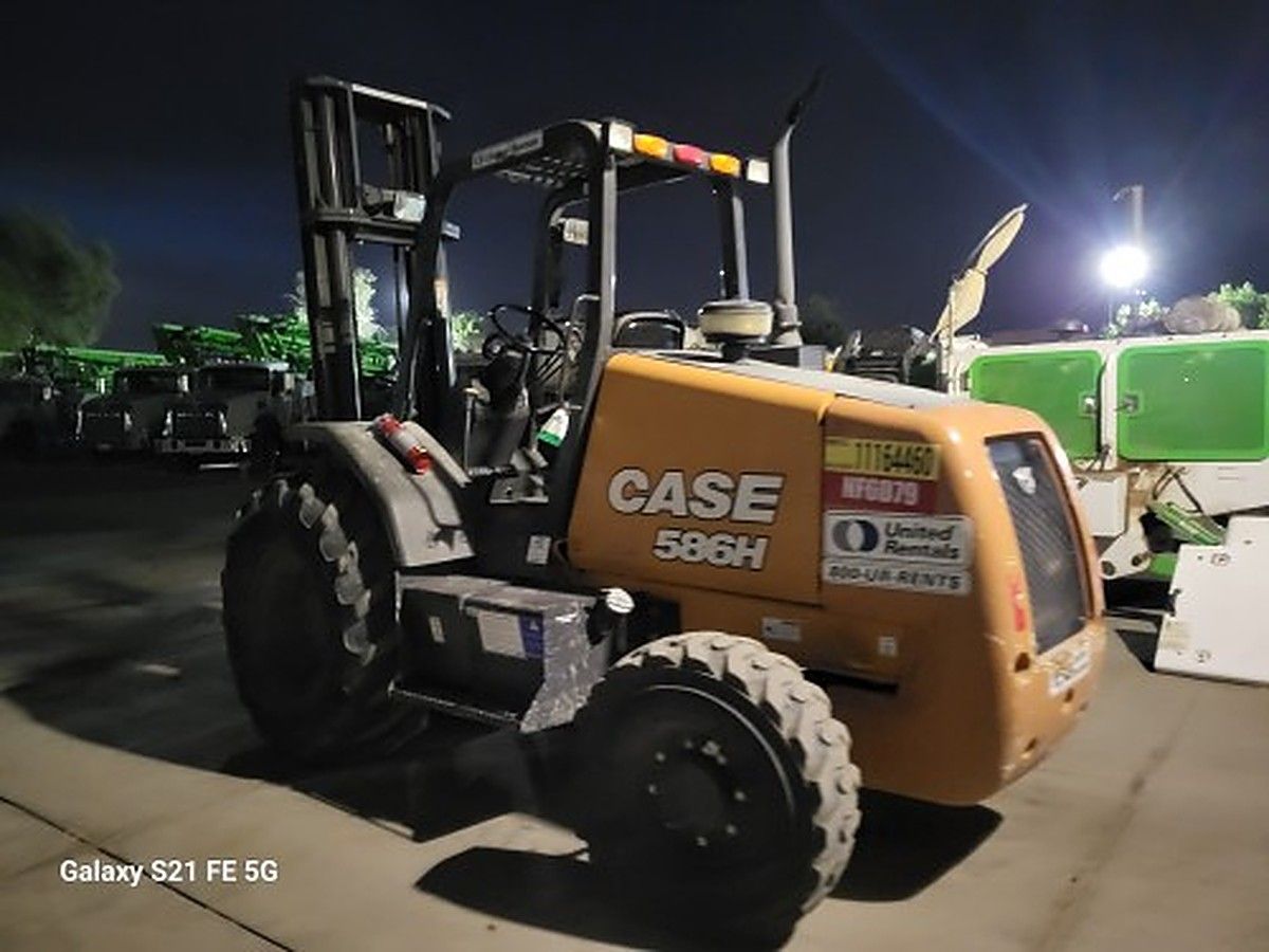 CASE 586H photo 5