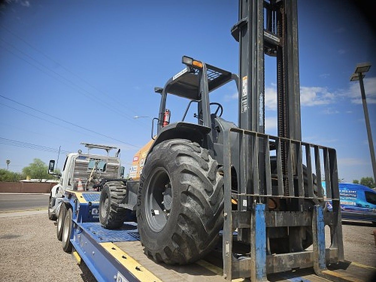 CASE 586H photo 12