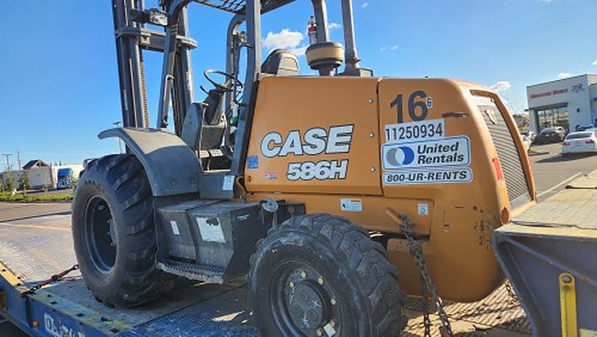 CASE 586H photo 3