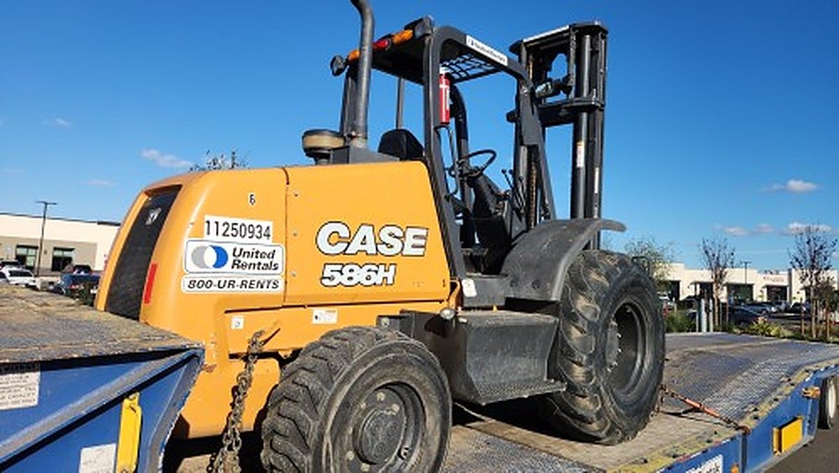 CASE 586H photo 5