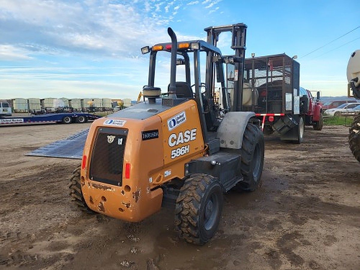 CASE 586H photo 2