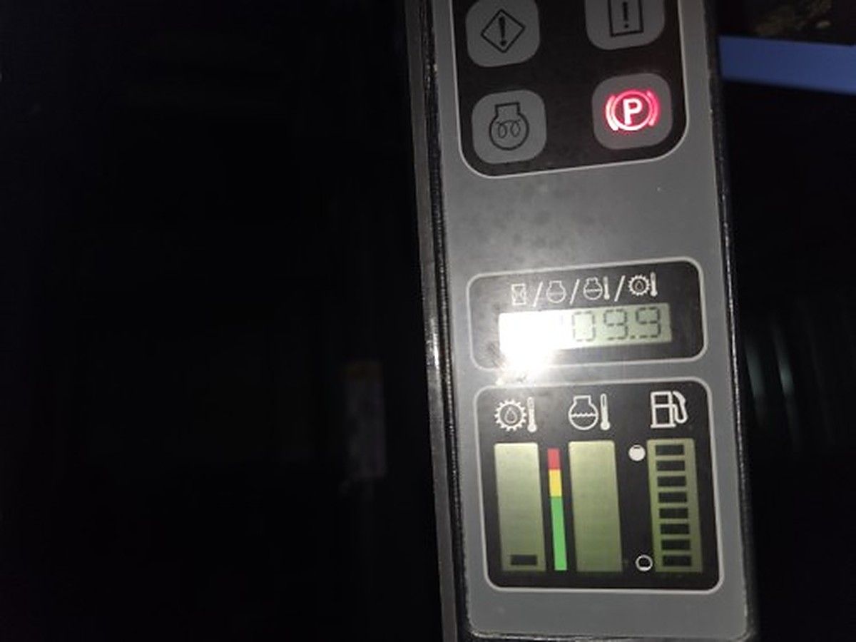 CASE 586H photo 6