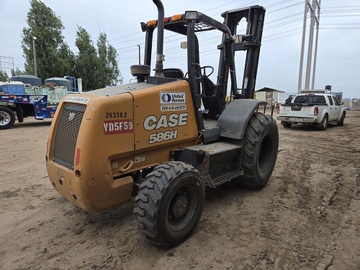 CASE 586H photo 2