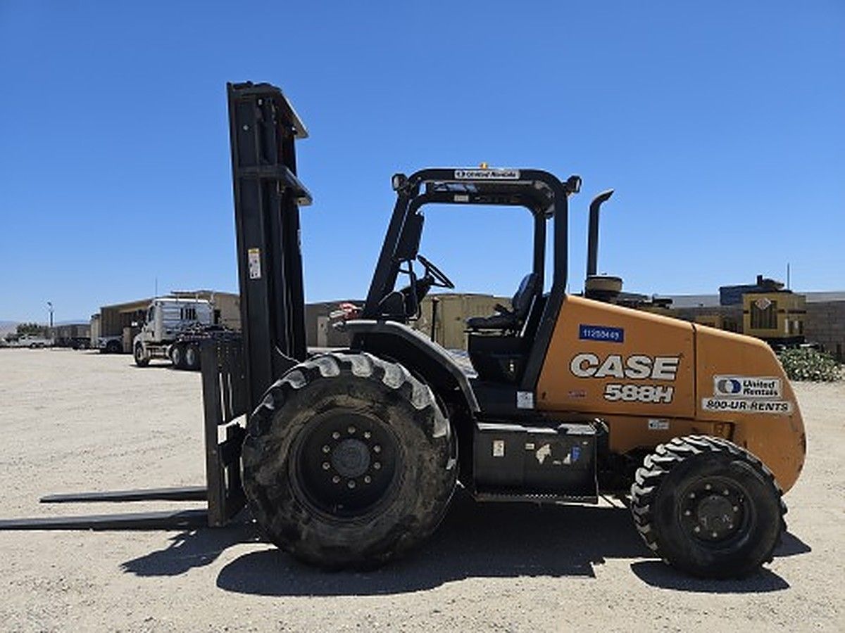 CASE 588H photo 5