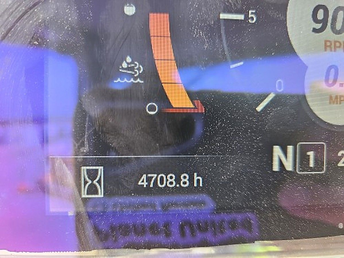CASE 621G photo 16