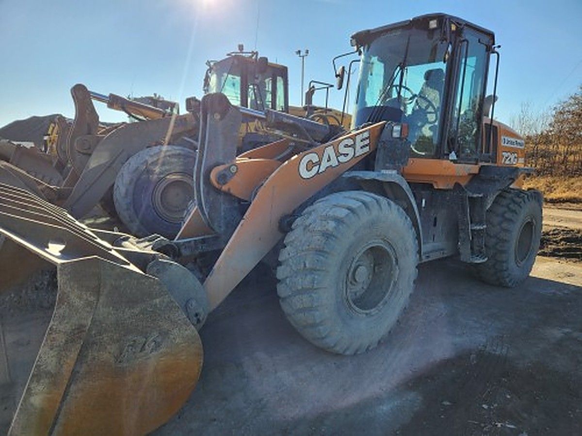 CASE 721G photo 4
