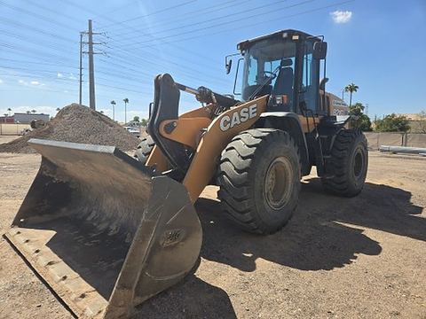 2021 CASE 821G for sale